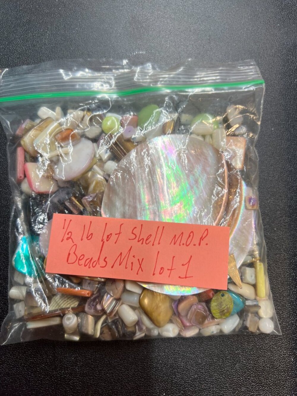 1/2 Pound Shell or Mother of Pearl Bead Mix Lot 1 - Picture 3 of 3